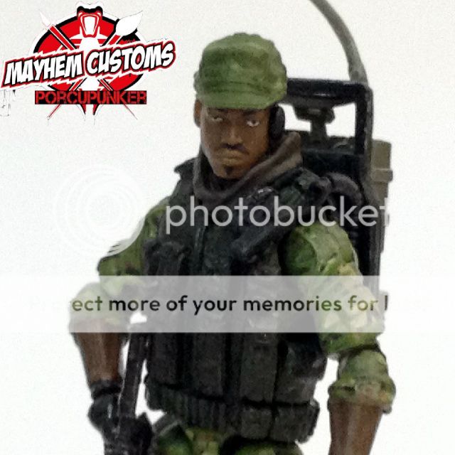 Tears of the Sun Navy Seal Recon Team Grenadier Ellis "Zee" Pettigrew